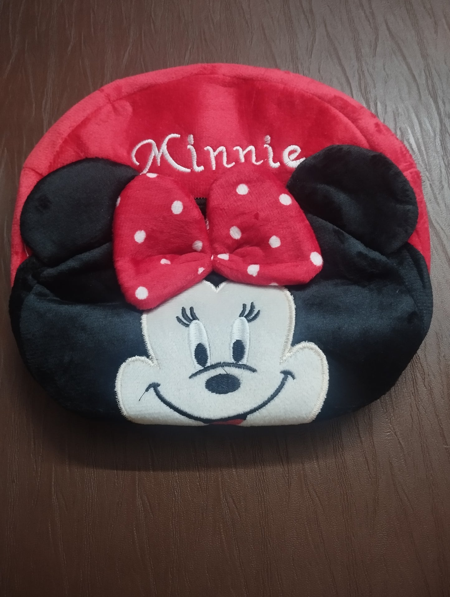 Shoulder bag cartoon shape